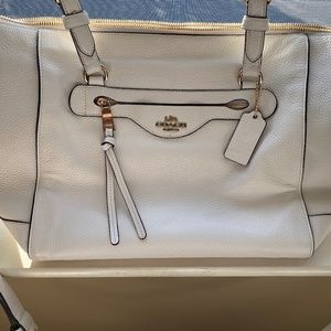 Coach chalk white leather Kleo Carryall shoulder bag/crossbody